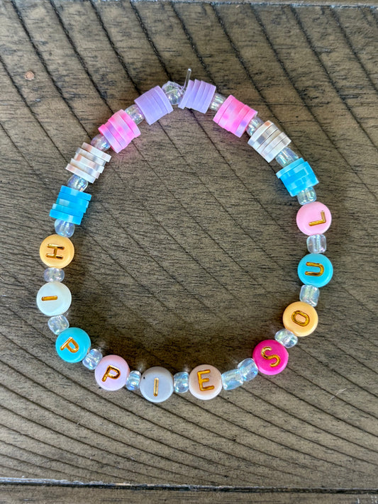 Heishi Disc Bead Stretch Friendship Bracelet "Hippie Soul" - Pastel and Clear Beads with Gold Lettering