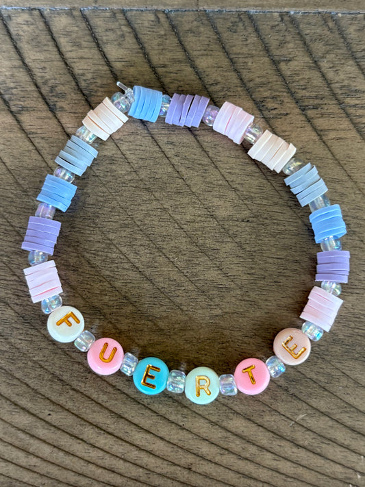 Heishi Disc Bead Stretch Friendship Bracelet "Fuerte" - Pastel and Clear Beads with Gold Lettering