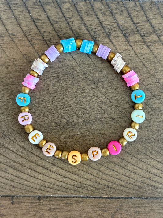 Heishi Disc Bead Stretch Friendship Bracelet "Free Spirit" - Pastel and Gold Beads with Gold Lettering