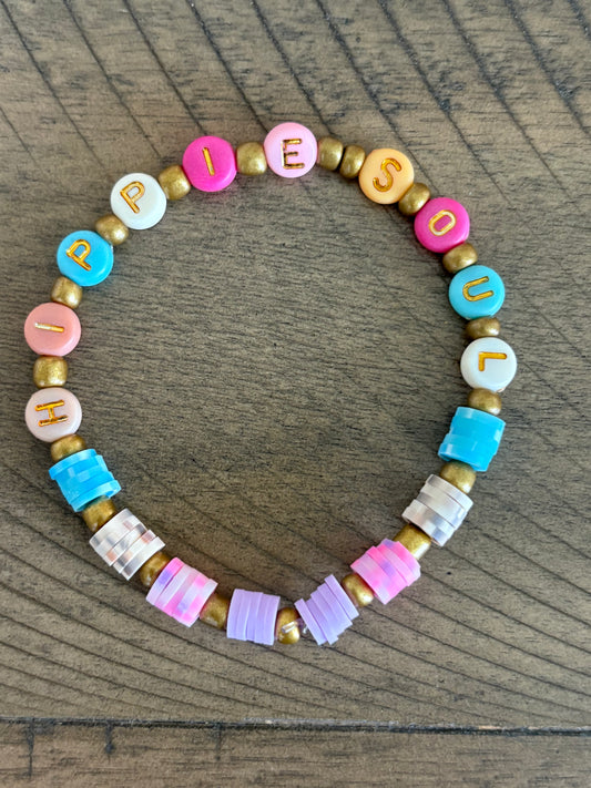 Heishi Disc Bead Stretch Friendship Bracelet "Hippie Soul" - Pastel and Gold Beads with Gold Lettering